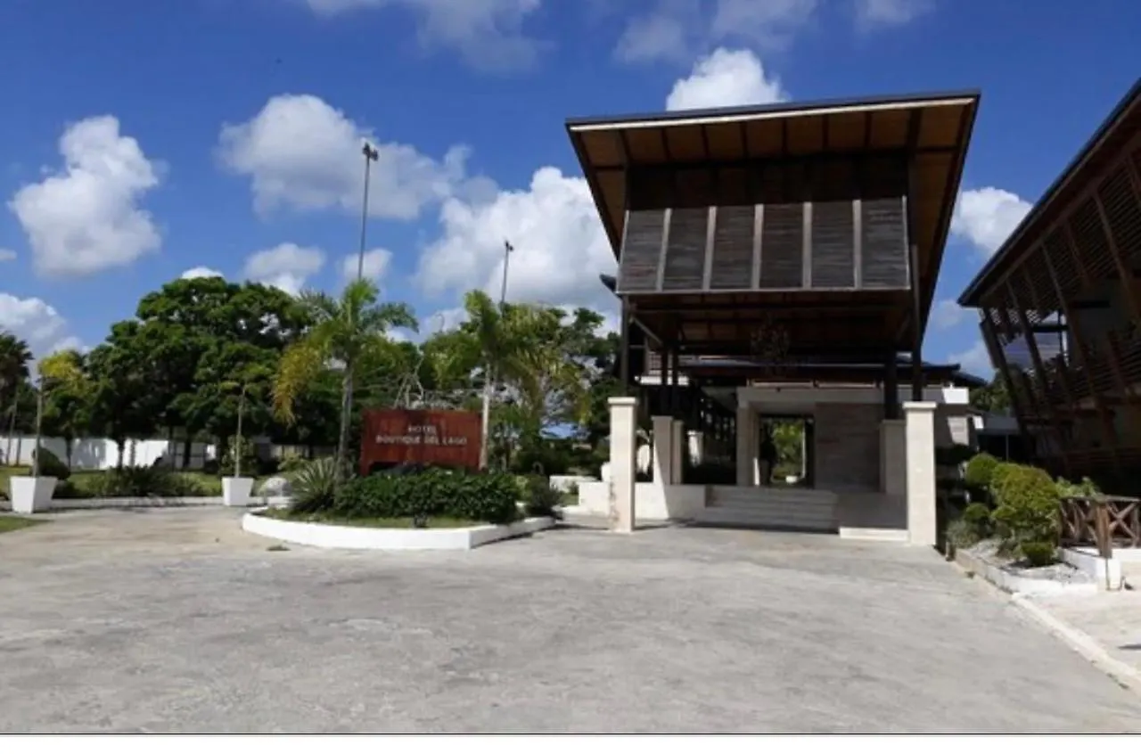 Resort Hotel Villas Del Lago